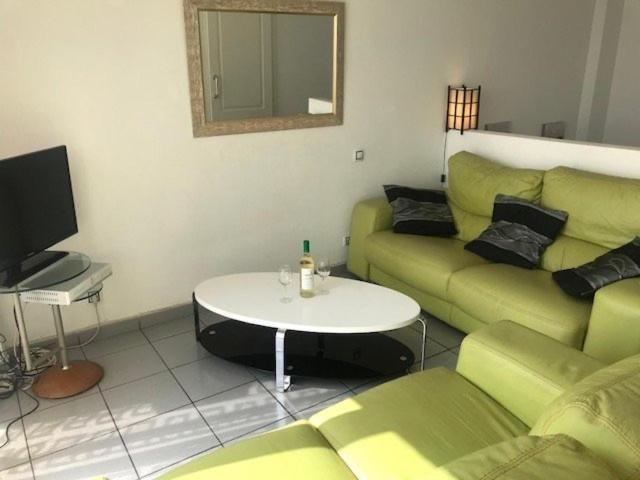 Villa Marina Apartment Бенидорм Экстерьер фото